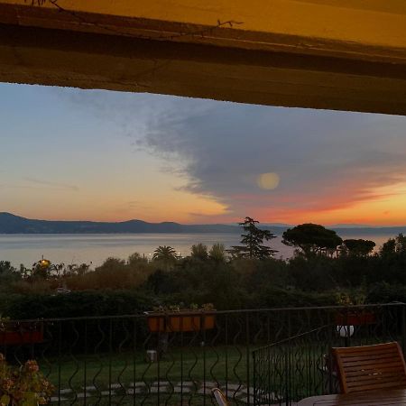 Villa Bel Lago Bracciano  Eksteriør billede
